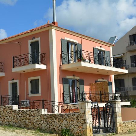 Lotus Sea View Apartments Lixouri Ngoại thất bức ảnh