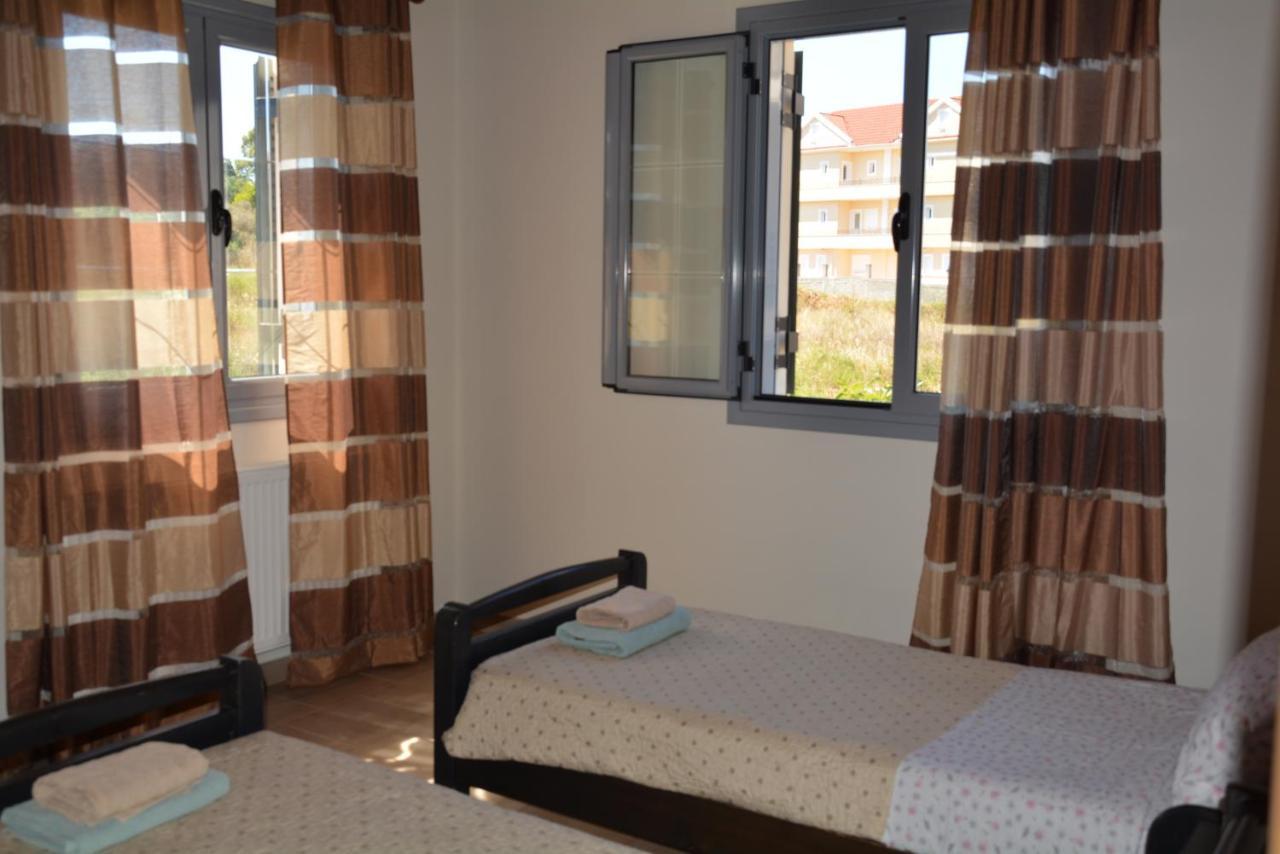 Lotus Sea View Apartments Lixouri Ngoại thất bức ảnh