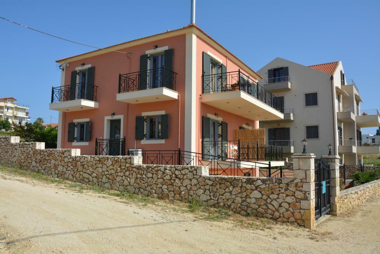 Lotus Sea View Apartments Lixouri Ngoại thất bức ảnh
